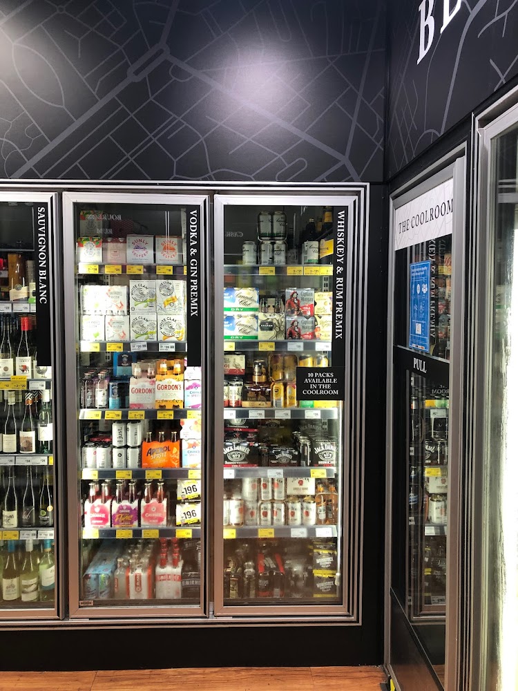 Images Liquorland Kensington Village