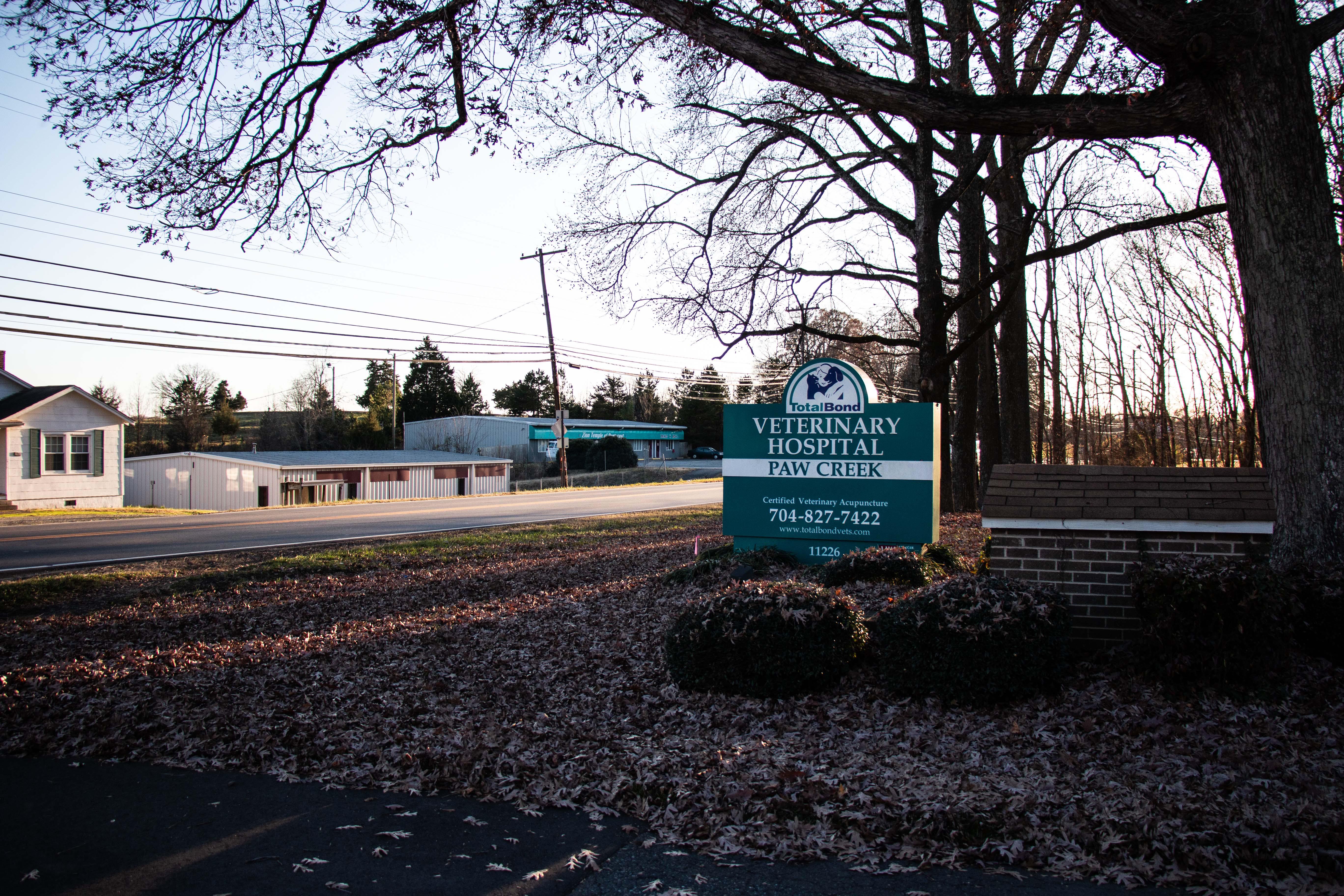 TotalBond Veterinary Hospital at Paw Creek Photo