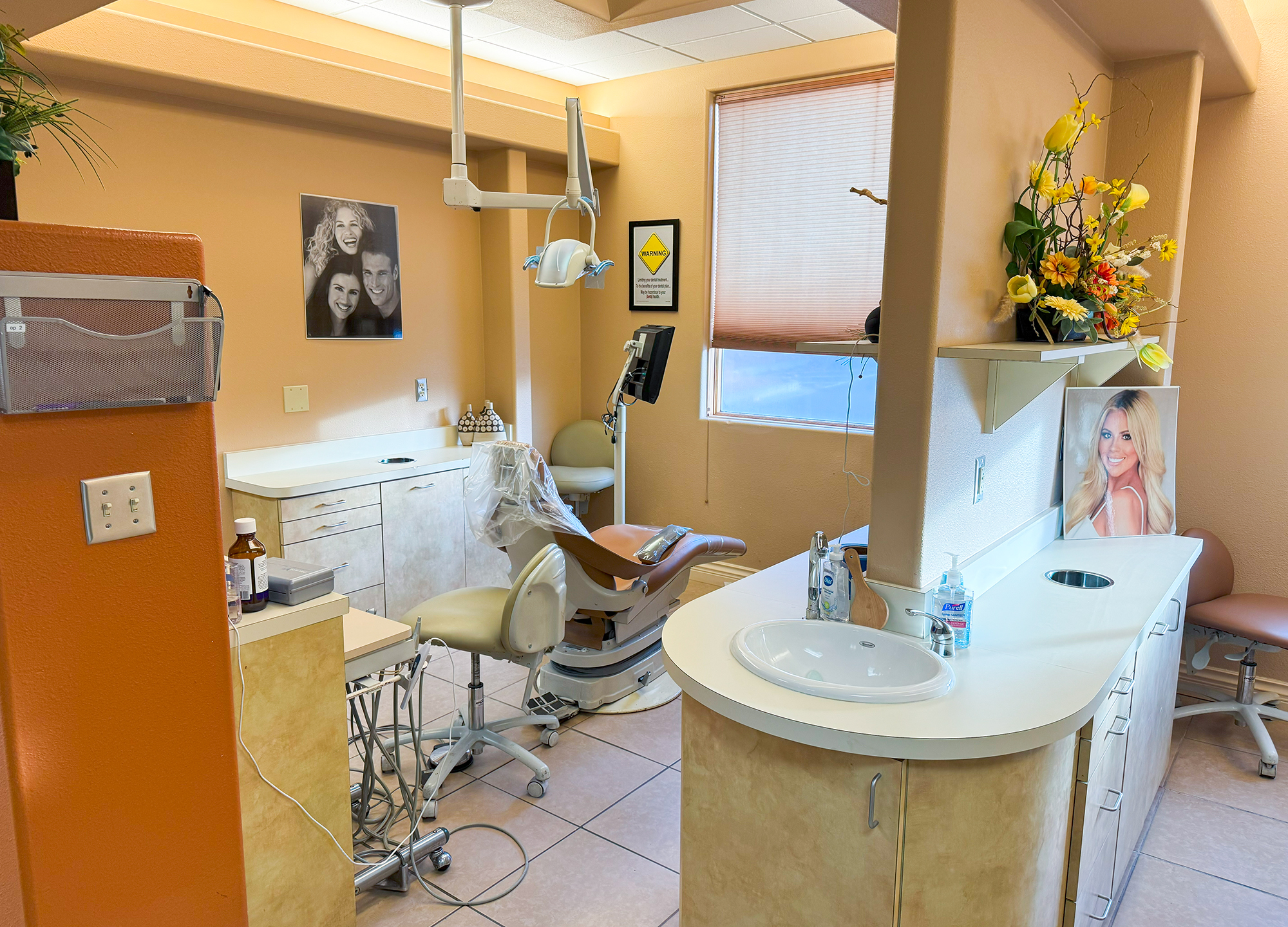 Sunshine Dental Image