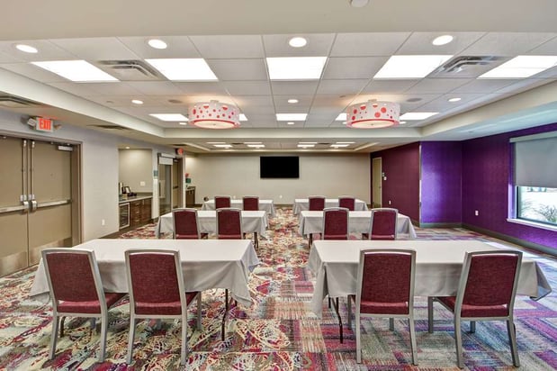 Images Home2 Suites by Hilton KCI Airport