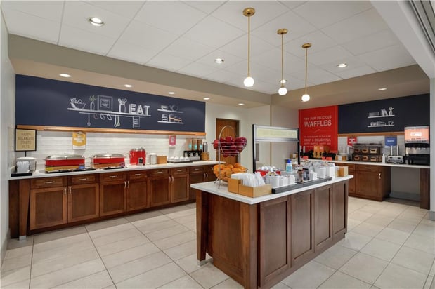Images Hampton Inn & Suites Tampa Busch Gardens Area