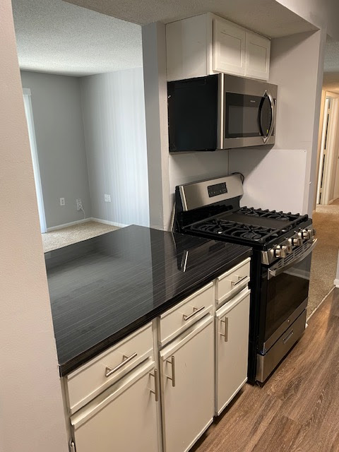 Images Falcon Pointe Apartments