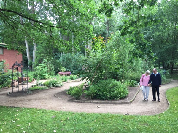 Garten des CURATA Haus im Grünen Lübeck