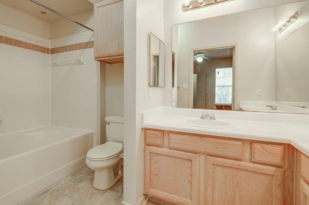 Images Audubon Lake Apartment Homes
