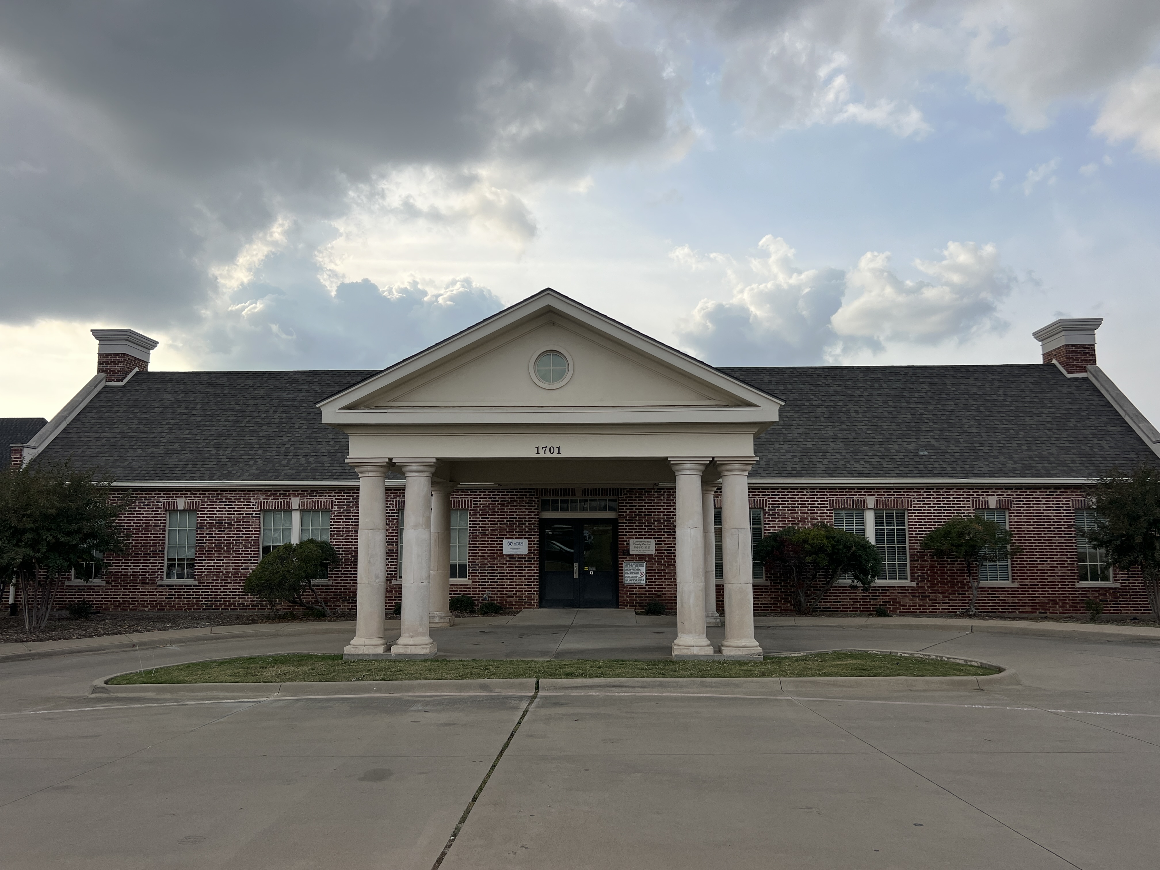 Vista Physical Therapy - Sherman 
1701 N. Hwy. 75
Sherman, TX 75090