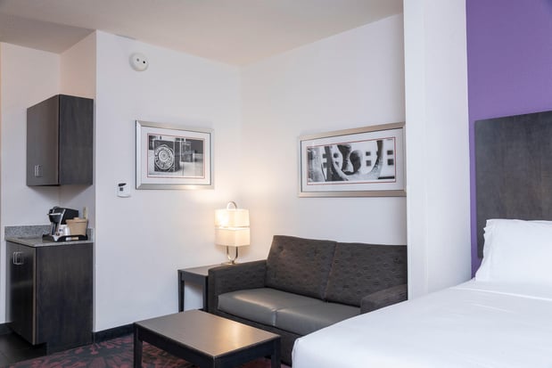 Images Holiday Inn Express & Suites Columbus - Polaris Parkway by IHG