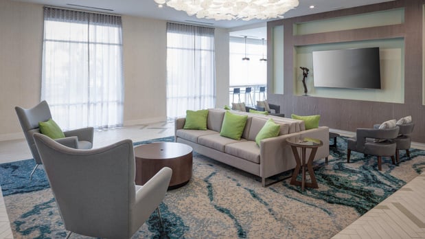 Images Holiday Inn Express & Suites Orlando at Seaworld by IHG