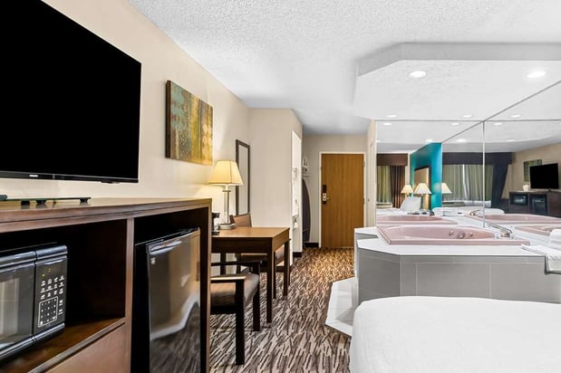 Images Best Western Baraboo Inn