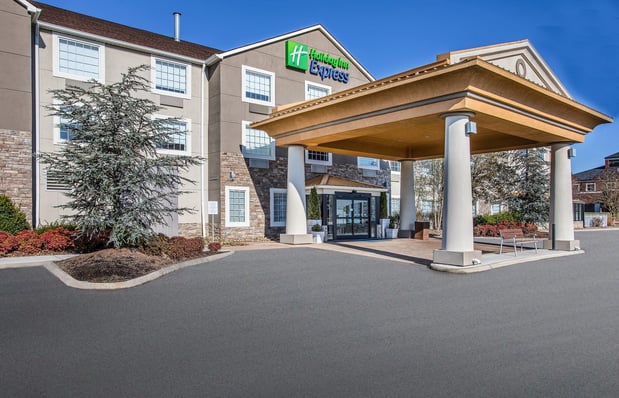 Images Holiday Inn Express & Suites Alcoa (Knoxville Airport) by IHG