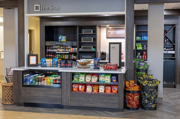 Images Hilton Garden Inn Roanoke