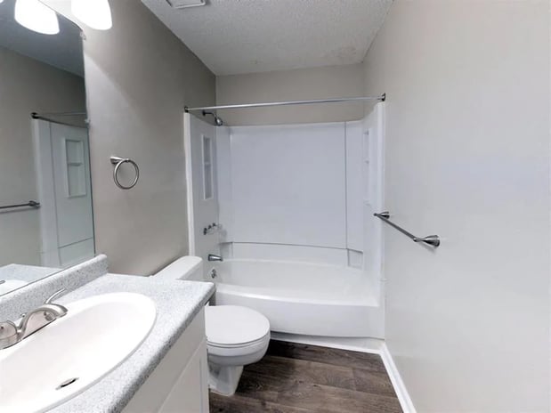 Images West Wind Landing Apartments