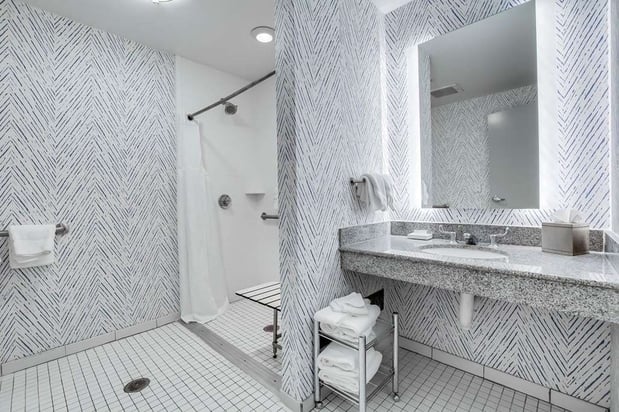 Images Hilton Garden Inn Louisville Northeast