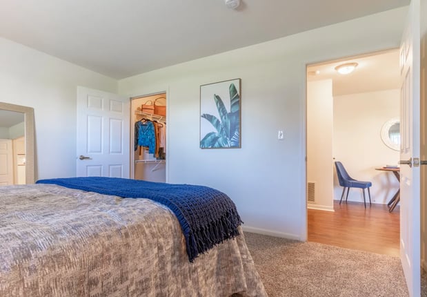 Images Bexley Village Apartments