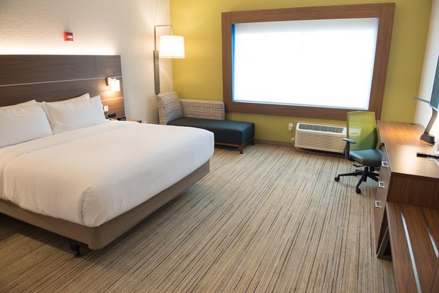 Images Holiday Inn Express & Suites Fort Wayne North by IHG