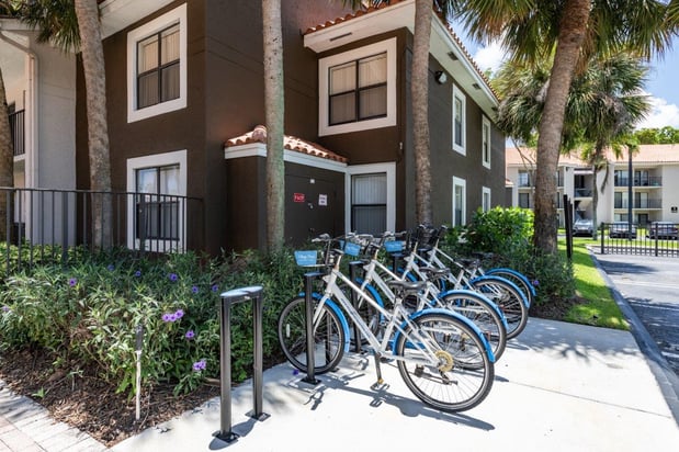 Images Village Place Apartment Homes