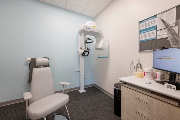 Images Dentists on Sand Canyon