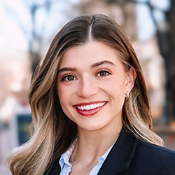 Images Giulia LaPlante - RBC Wealth Management Financial Advisor