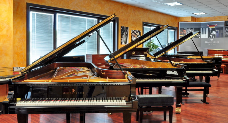 Images Serazio Pianoforti