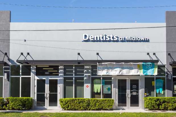 Images Dentists at Midtown