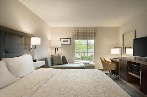 Images Hampton Inn & Suites Newport/Middletown