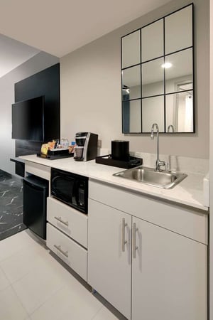 Images Embassy Suites by Hilton Atlanta Perimeter Center