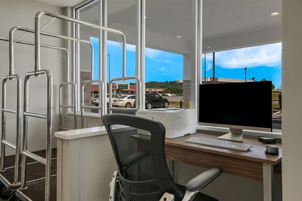 Images SureStay Plus by Best Western Sevierville