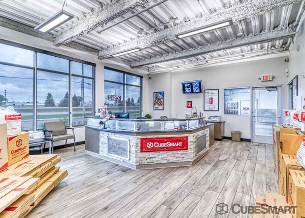 Images CubeSmart Self Storage