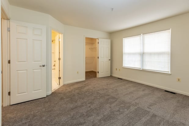 Images Carlson Woods Townhomes