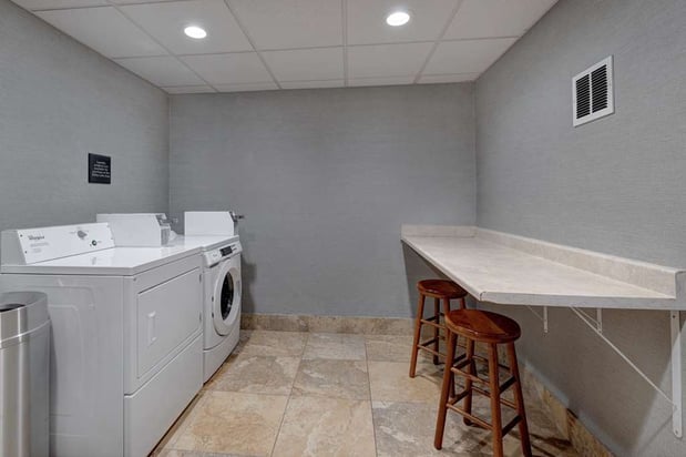 Images Hampton Inn & Suites Seattle/Federal Way