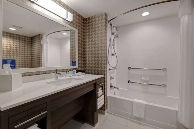Images Home2 Suites by Hilton Dekalb