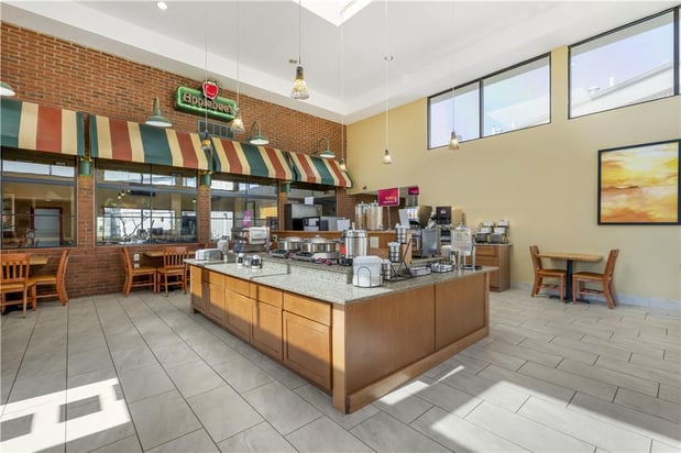 Images Best Western Plus York Hotel & Conference Center