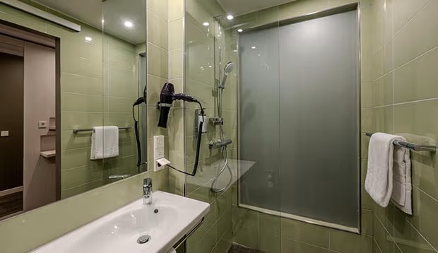 Bild 10 Premier Inn Koblenz City Hotel in Koblenz