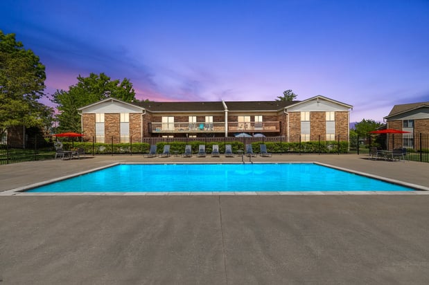 Images Deerfield Apartments