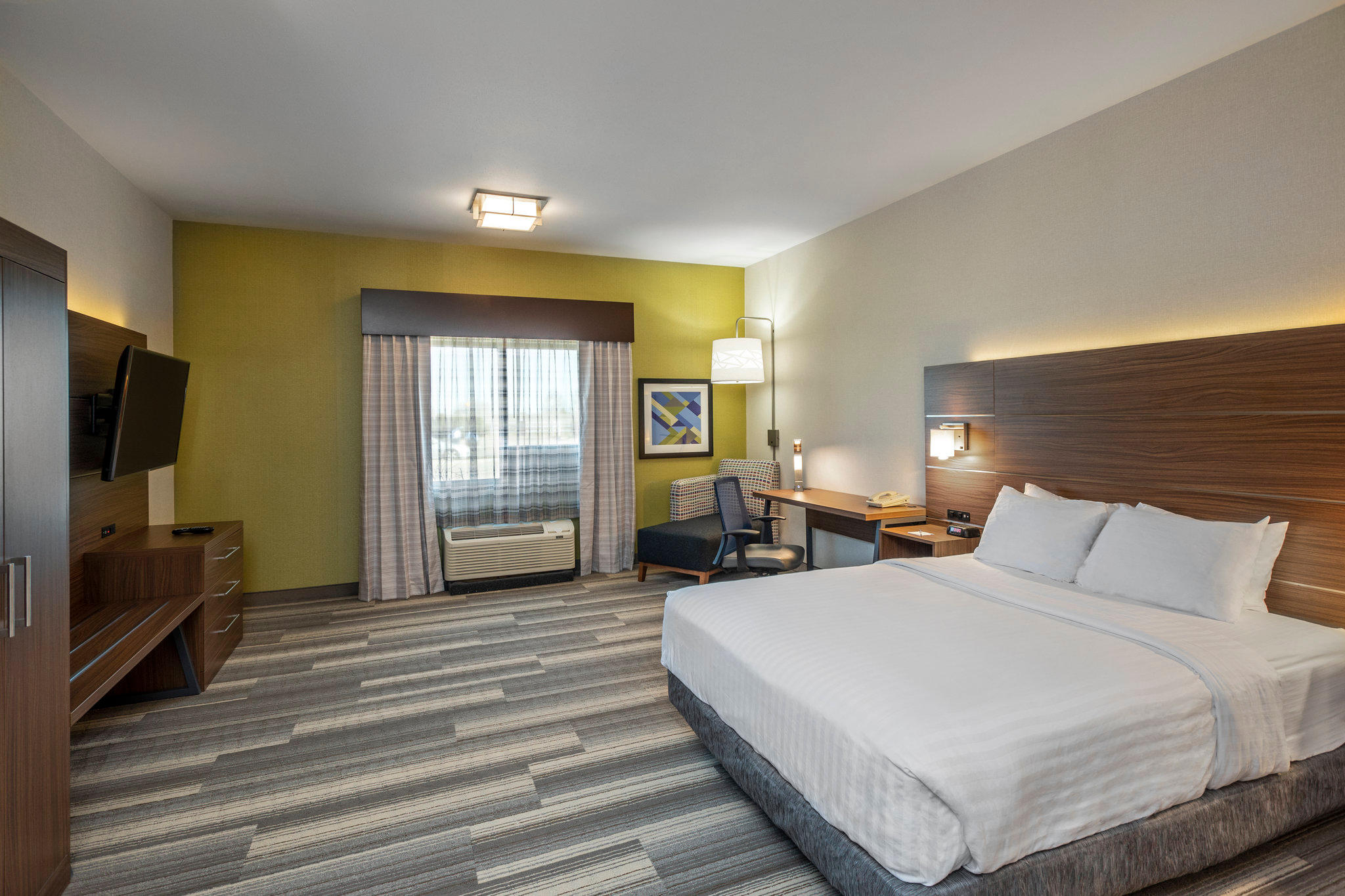 Images Holiday Inn Express & Suites Medicine Hat Transcanada Hwy 1, an IHG Hotel