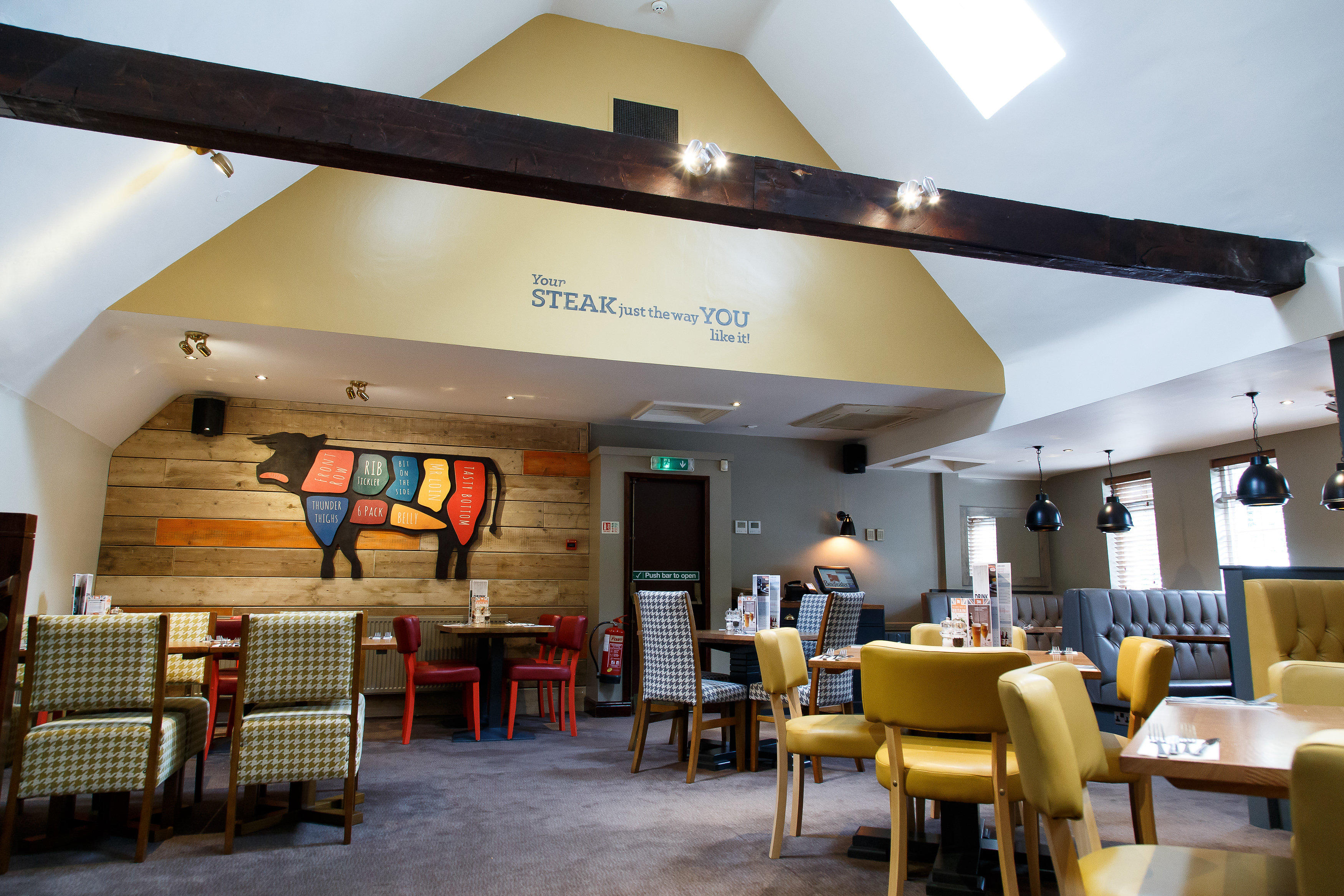 Beefeater Restaurant The Ladybridge Beefeater Tamworth 01827 54414