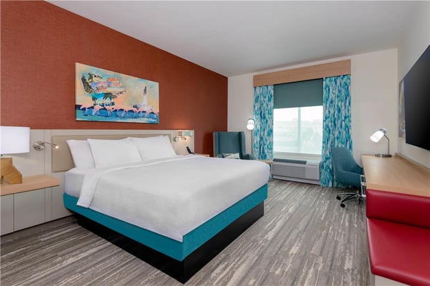 Images Hilton Garden Inn Cape Canaveral near Cocoa Beach