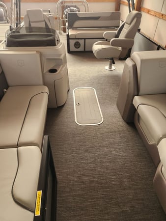 Images Happy Holiday Travel Inc