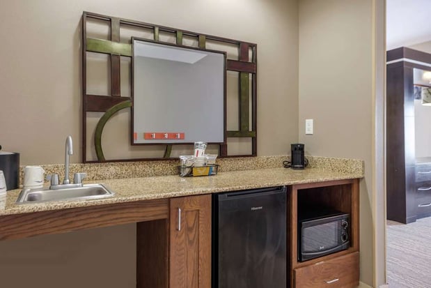 Images Hampton Inn Alamosa, CO