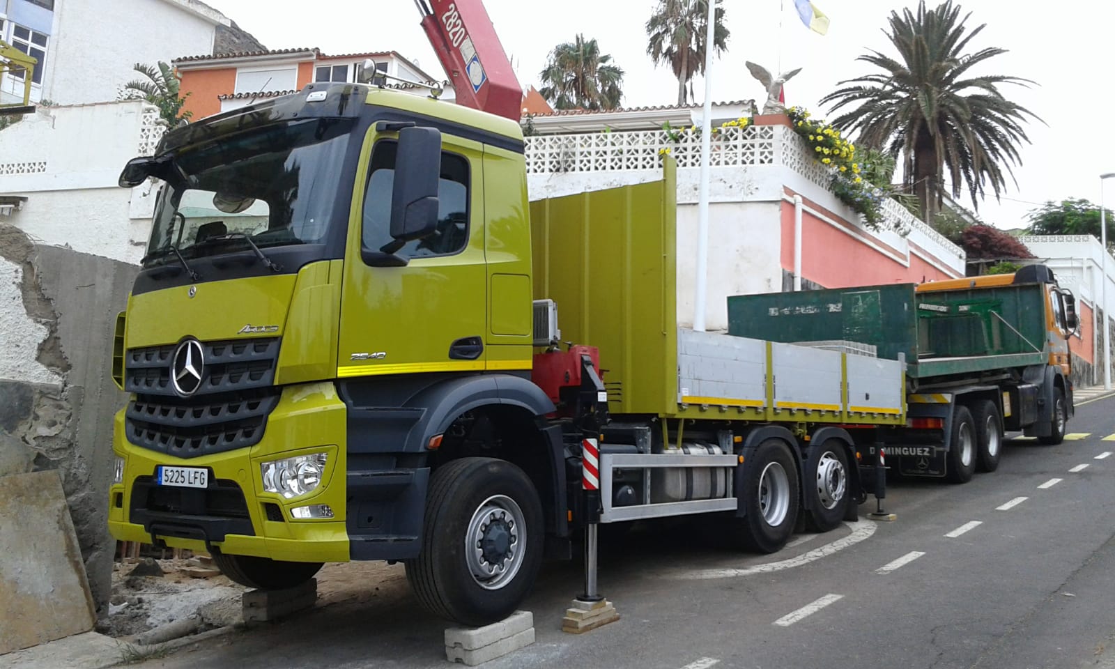 Images Transportes y Grúas Sisi