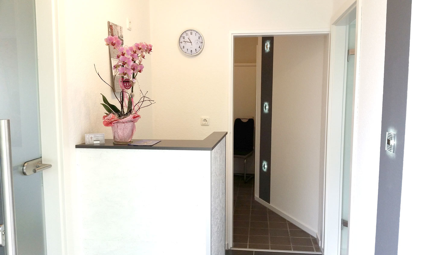 Monika Schrepfer Physiotherapie, Nußhang 7 in Salz