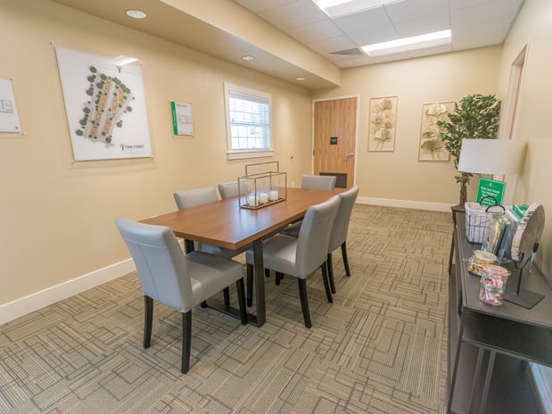 Images Oak Forest Apartments