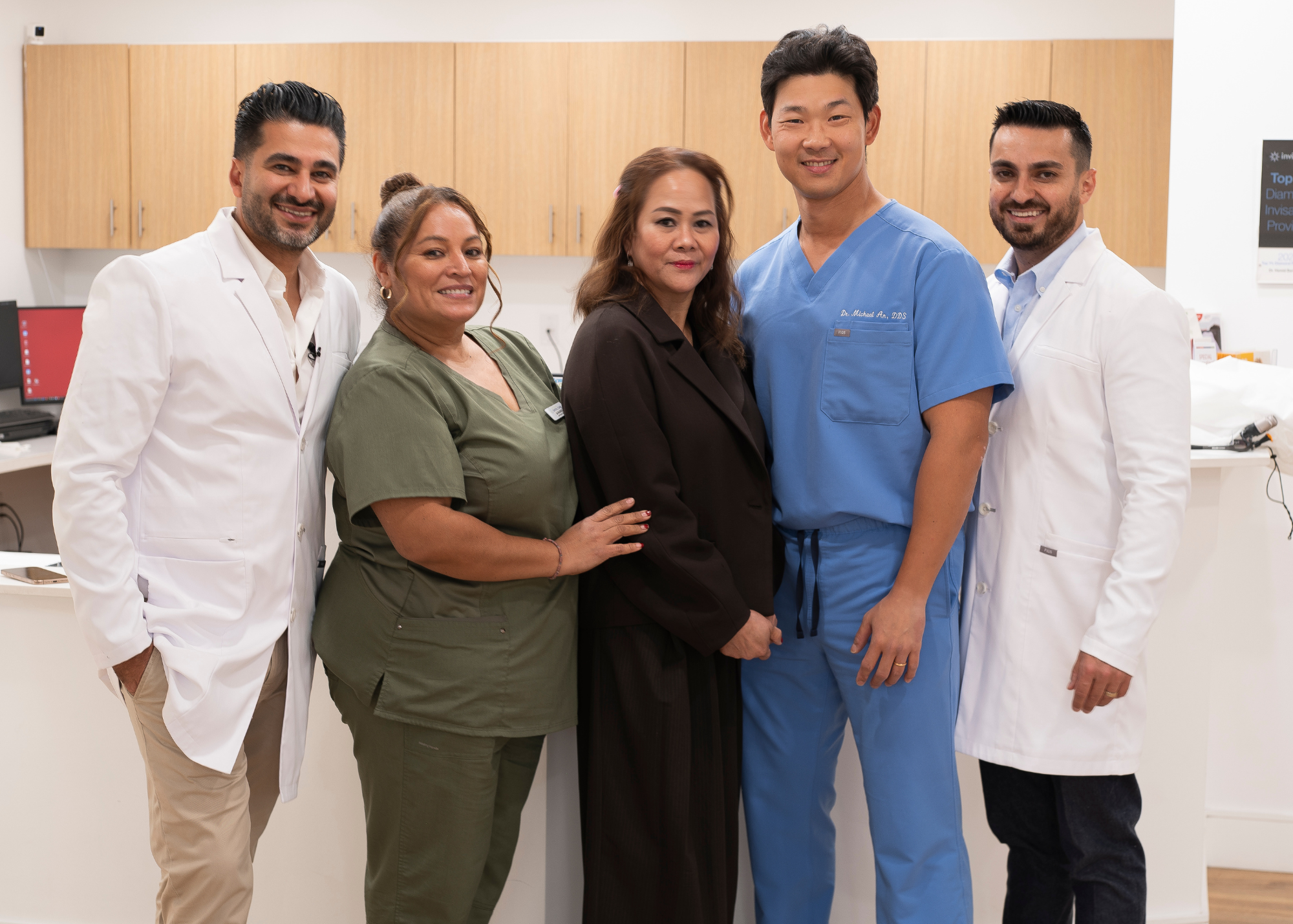 Gardena Dental Care Image