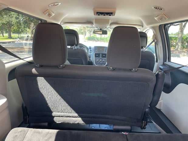 Images Carl's Van Rentals