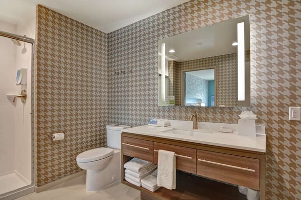 Images Home2 Suites by Hilton Charlotte Piper Glen