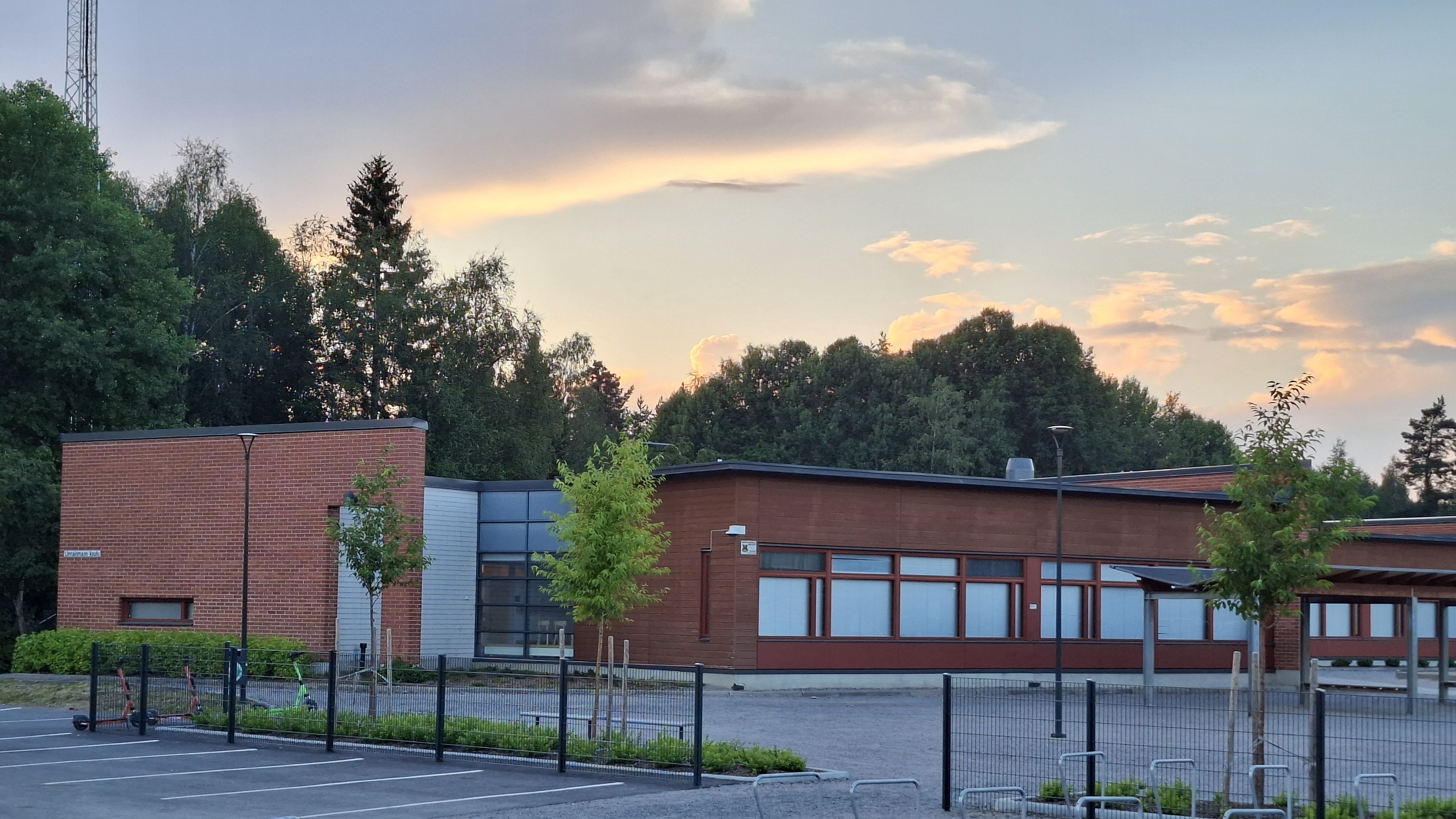 Images Linnainmaan koulu
