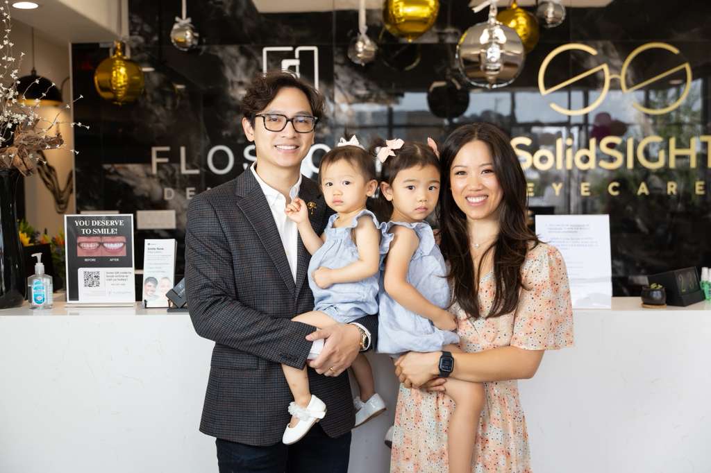 Dr. Matthew Le with Family 