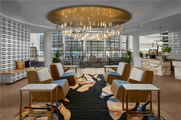 Images Embassy Suites by Hilton Phoenix Biltmore