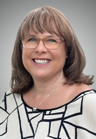 Jennifer Roy headshot