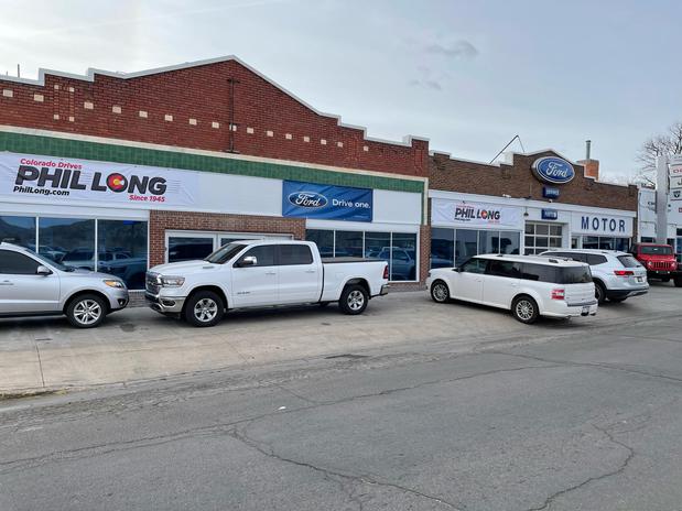 Images Phil Long Ford Chrysler Dodge Jeep and Ram