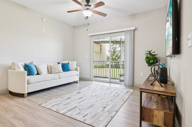 Images The Hamilton at Lakeside